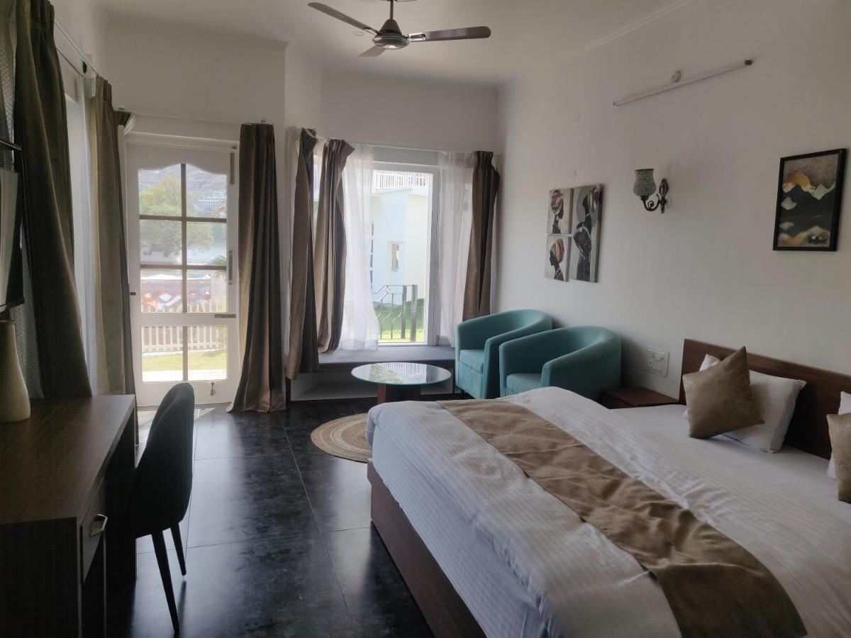 The Periwinkle Homestay Bhīm Tāl Esterno foto