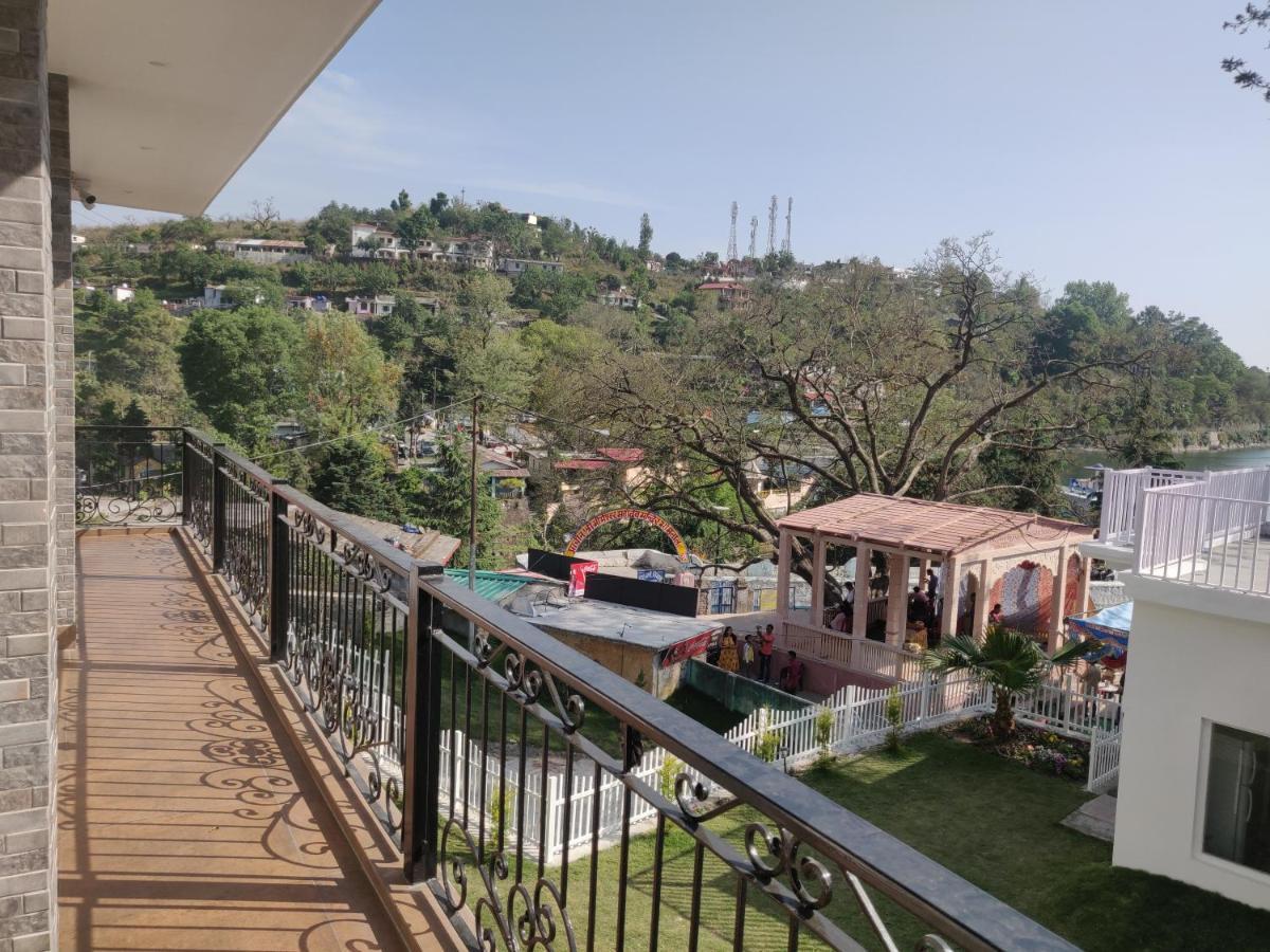 The Periwinkle Homestay Bhīm Tāl Esterno foto