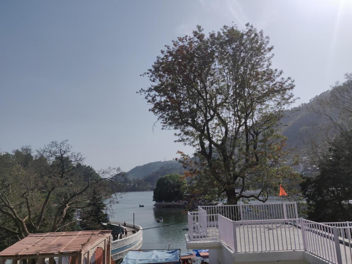 The Periwinkle Homestay Bhīm Tāl Esterno foto