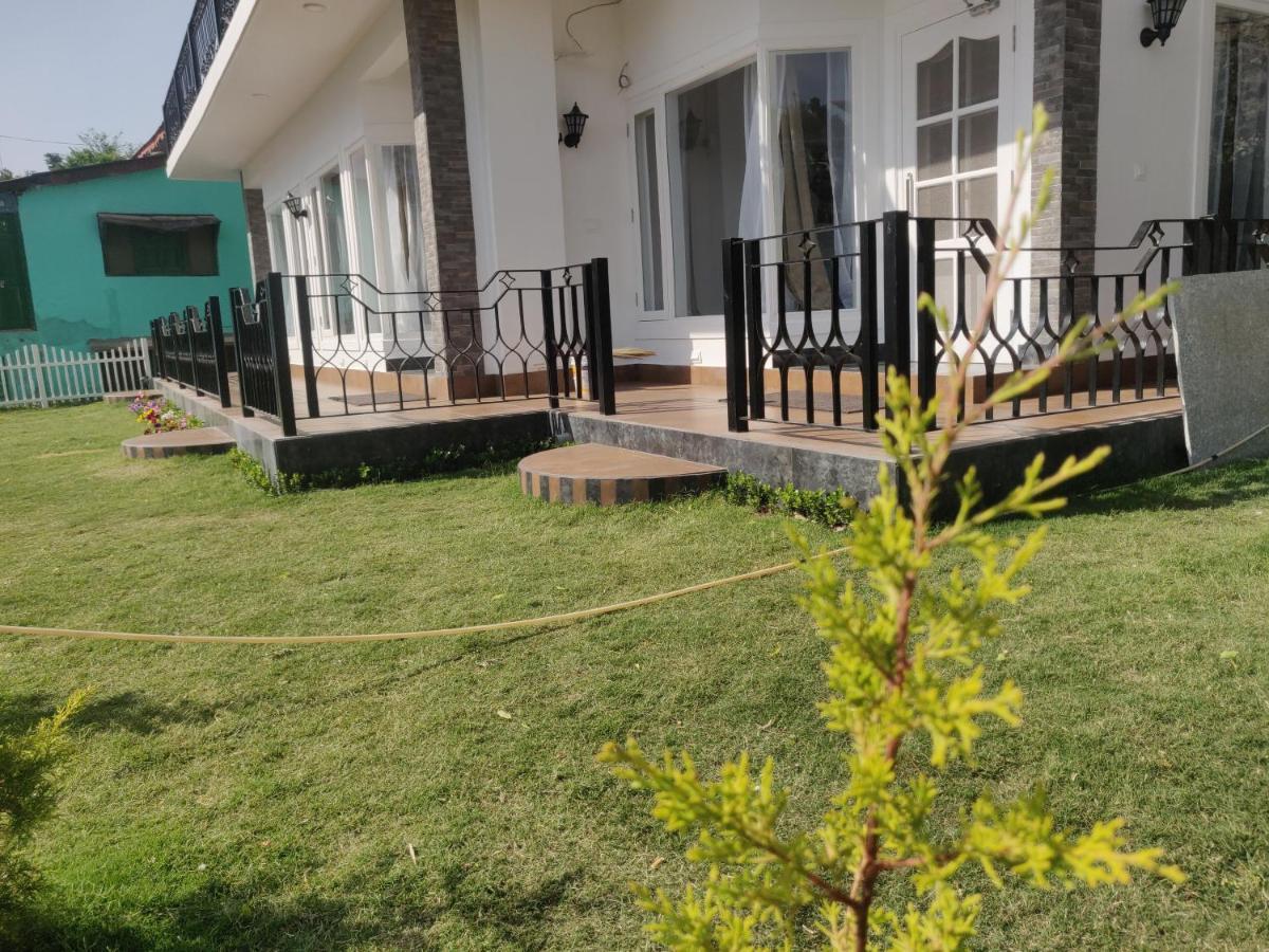 The Periwinkle Homestay Bhīm Tāl Esterno foto