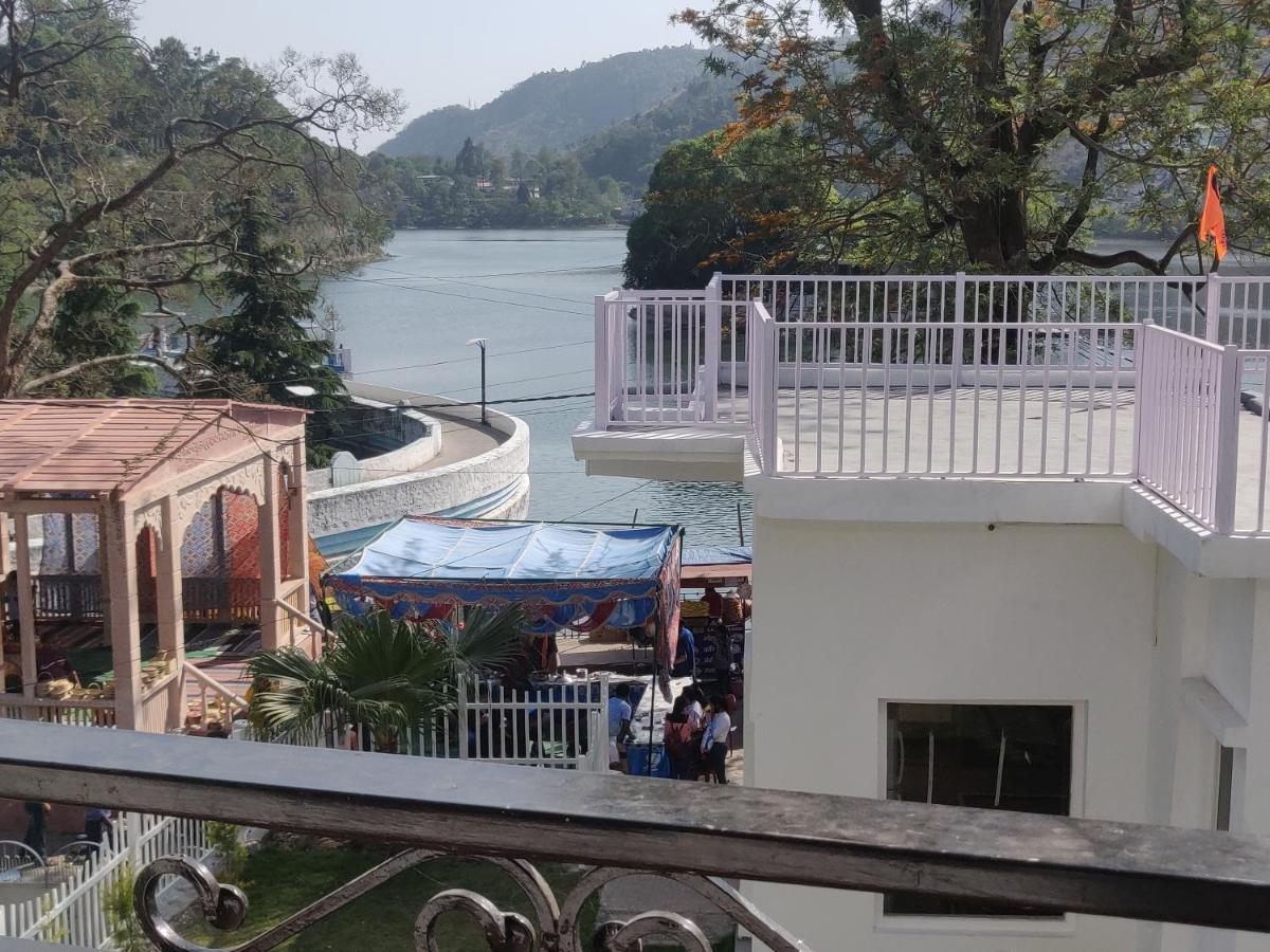 The Periwinkle Homestay Bhīm Tāl Esterno foto