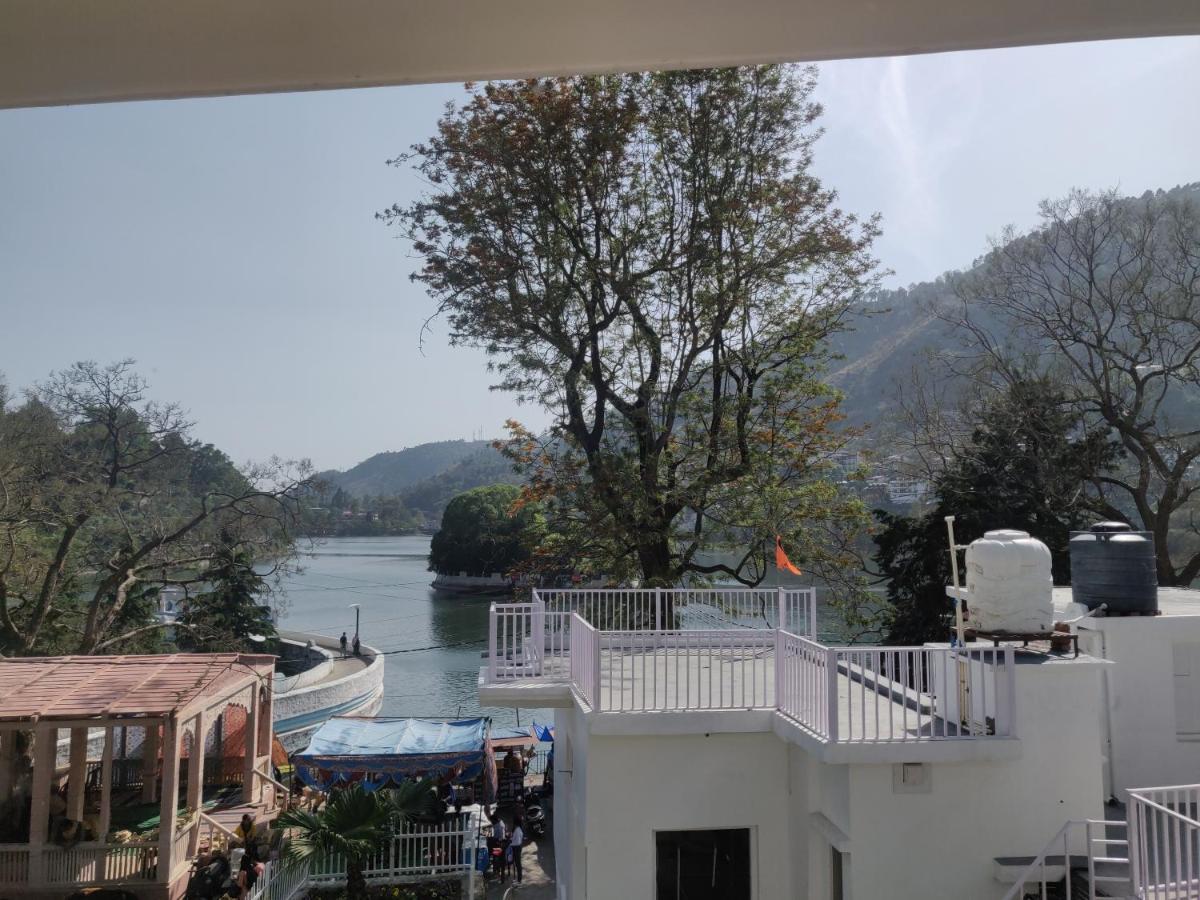 The Periwinkle Homestay Bhīm Tāl Esterno foto