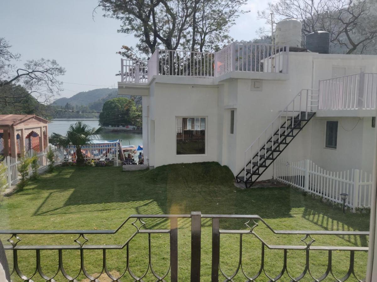 The Periwinkle Homestay Bhīm Tāl Esterno foto